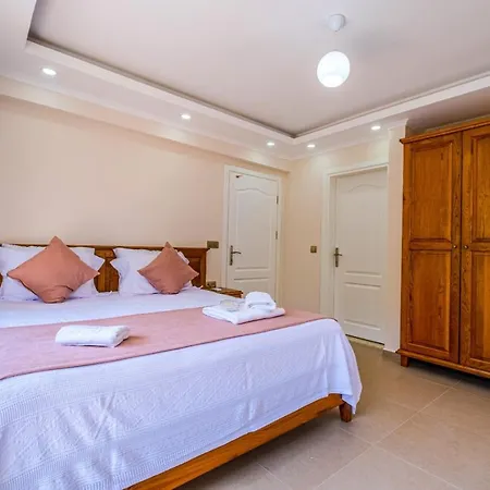 Villa Infinity Lily 1