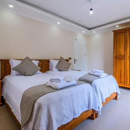 Infinity Lily 1 וילה