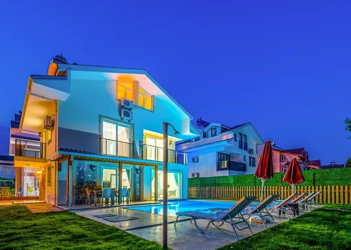 Villa Infinity Lily 1