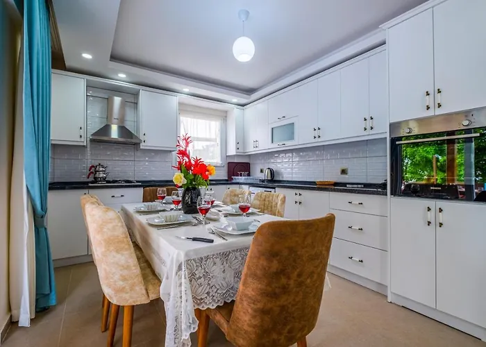 Villa Infinity Lily 1