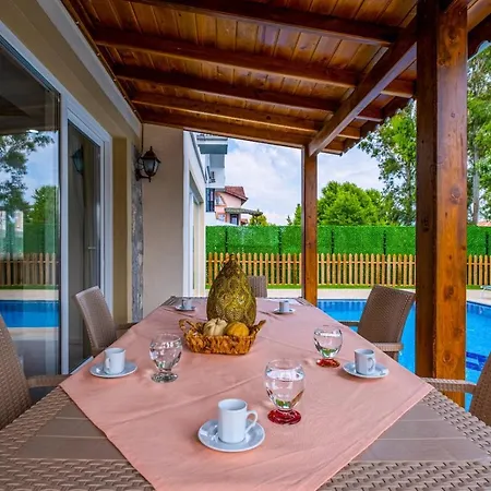 Infinity Lily 1 Villa *